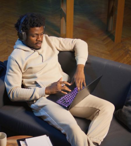 10 Side Hustles You Can Start in Nigeria in 2025
